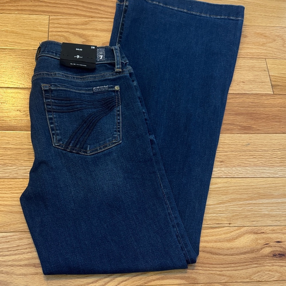 7 For All Mankind Dark wash Medium Melrose Slim Illusion NWT